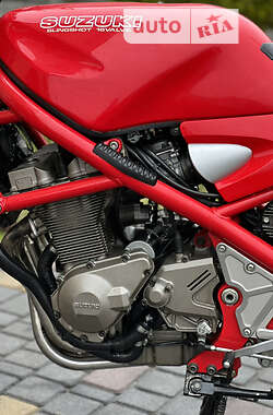Мотоцикл Классик Suzuki GSF 400 Bandit 1991 в 