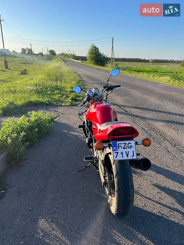 Мотоцикл Классик Suzuki GSF 400 Bandit 1991 в Новом Буге