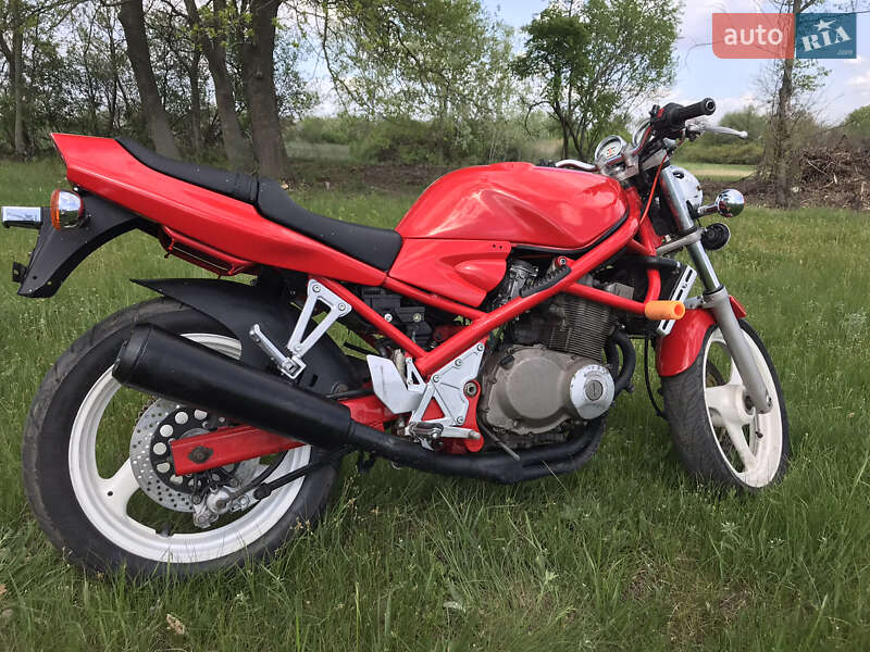 Мотоцикл Классік Suzuki GSF 400 Bandit 1993 в Царичанці