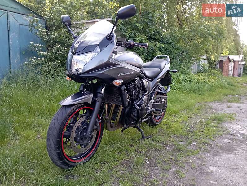 Мотоцикл Без обтікачів (Naked bike) Suzuki GSF 650 Bandit 2010 в Львові фото 3 Мотоцикл Без обтікачів (Naked bike) Suzuki GSF 650 Bandit 2010 в Львові