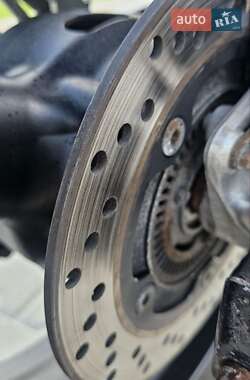 Мотоцикл Спорт-туризм Suzuki GSF 650 Bandit 2011 в 