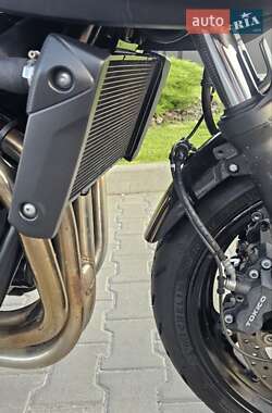 Мотоцикл Спорт-туризм Suzuki GSF 650 Bandit 2011 в 