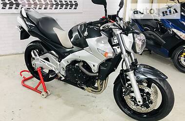 Спортбайк Suzuki GSR 250 2008 в Одессе