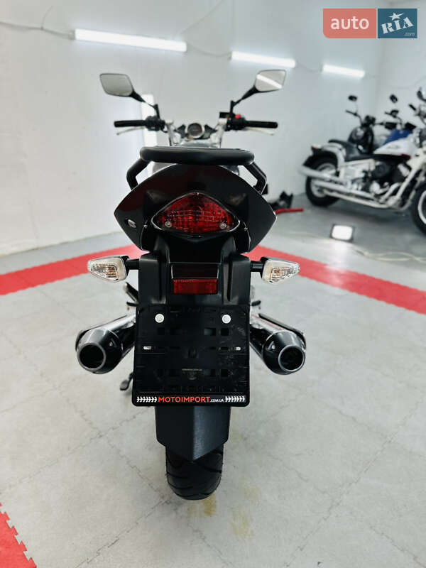 Спортбайк Suzuki GSR 250 2013 в Одессе