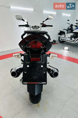 Спортбайк Suzuki GSR 250 2013 в 
