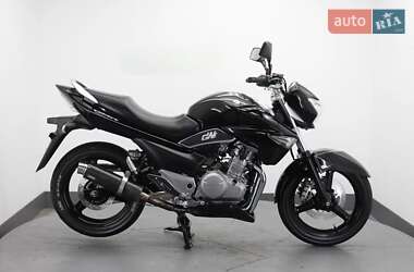 Мотоцикл Без обтекателей (Naked bike) Suzuki GSR 250 2015 в Гнивани