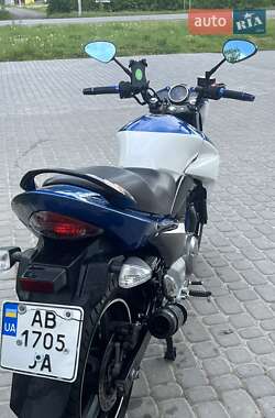 Мотоцикл Без обтекателей (Naked bike) Suzuki GSR 250 2016 в 