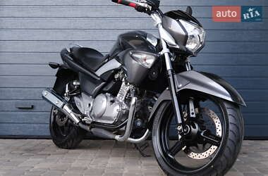 Мотоцикл Без обтікачів (Naked bike) Suzuki GSR 250 2015 в Білій Церкві