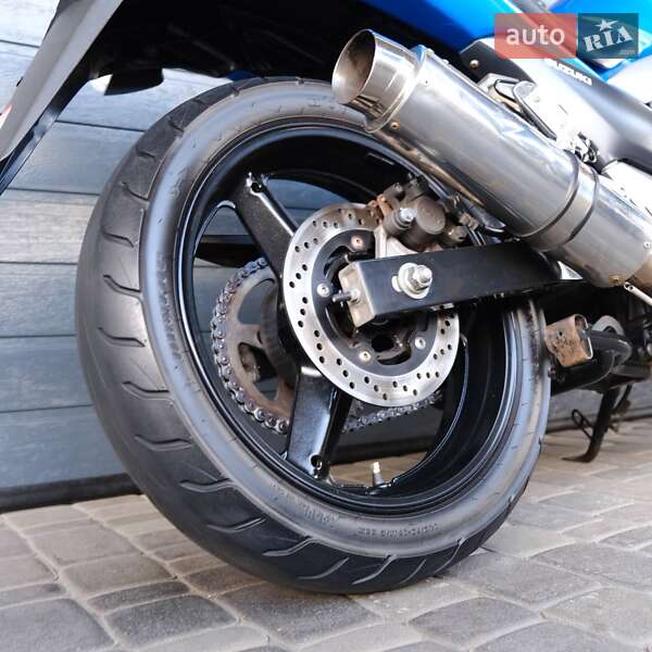Мотоцикл Без обтекателей (Naked bike) Suzuki GSR 250 2015 в Белой Церкви фото 8 Мотоцикл Без обтекателей (Naked bike) Suzuki GSR 250 2015 в Белой Церкви