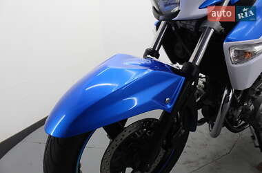 Мотоцикл Без обтекателей (Naked bike) Suzuki GSR 250 2015 в 