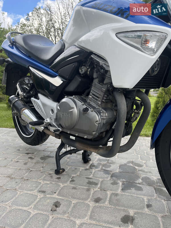 Мотоцикл Без обтекателей (Naked bike) Suzuki GSR 250 2016 в Виннице фото 9 Мотоцикл Без обтекателей (Naked bike) Suzuki GSR 250 2016 в Виннице