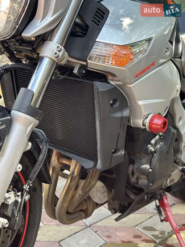 Мотоцикл Без обтекателей (Naked bike) Suzuki GSR 400 2007 в Долинской