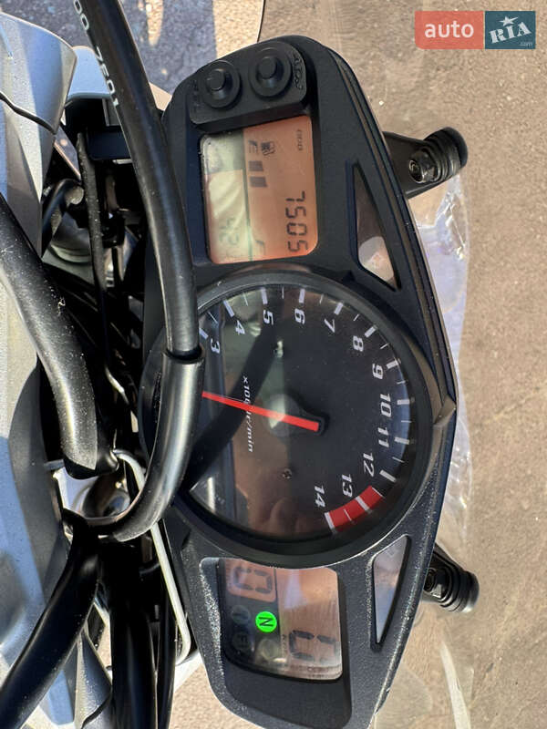 Мотоцикл Без обтекателей (Naked bike) Suzuki GSR 400 2007 в Сновске