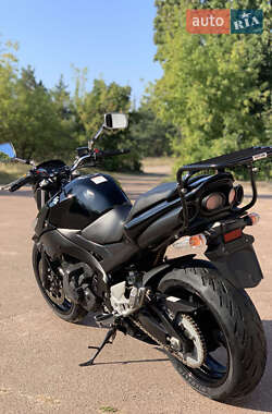 Мотоцикл Без обтекателей (Naked bike) Suzuki GSR 400 2009 в 