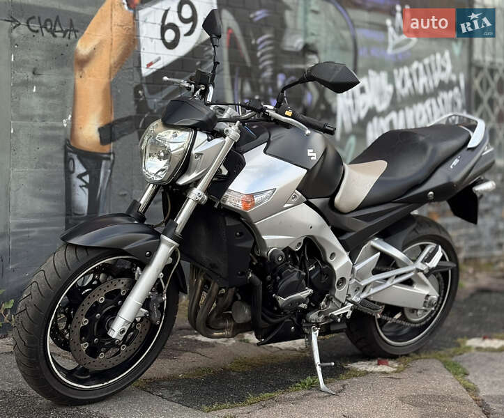 Мотоцикл Без обтікачів (Naked bike) Suzuki GSR 400 2012 в Києві