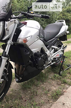 Мотоцикл Без обтекателей (Naked bike) Suzuki GSR 600 2006 в Броварах