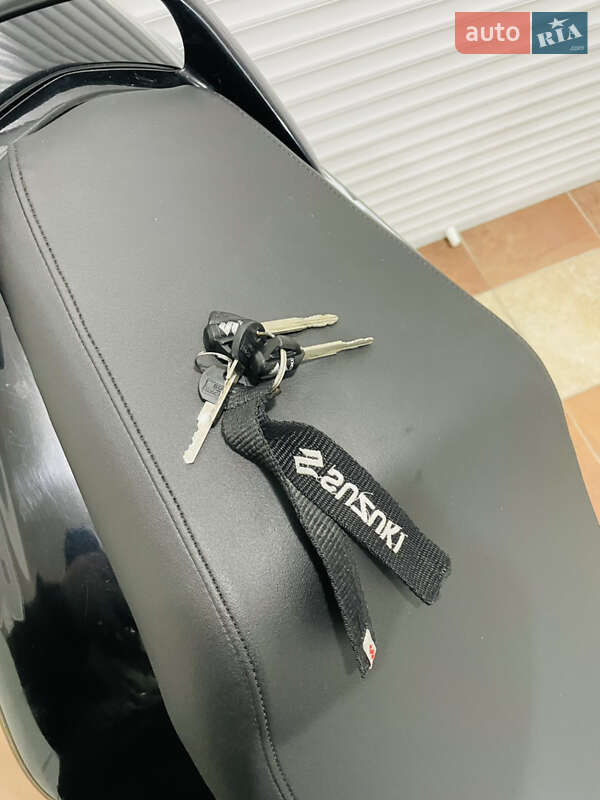 Мотоцикл Без обтікачів (Naked bike) Suzuki GSR 600 2010 в Києві