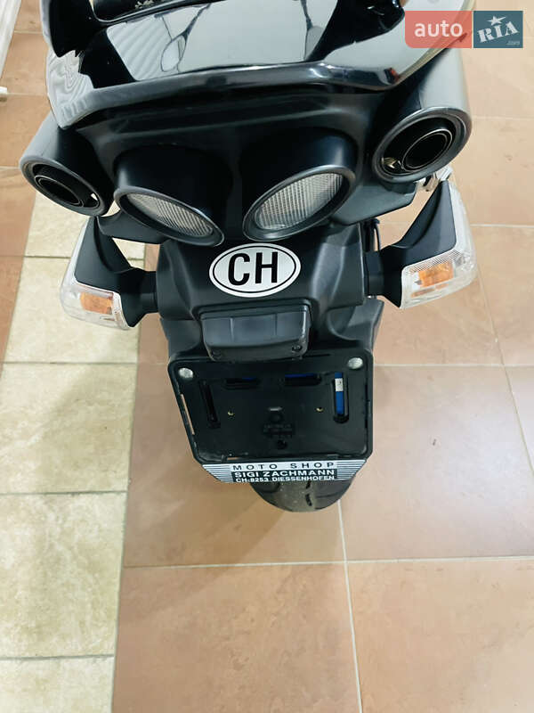 Мотоцикл Без обтікачів (Naked bike) Suzuki GSR 600 2010 в Києві