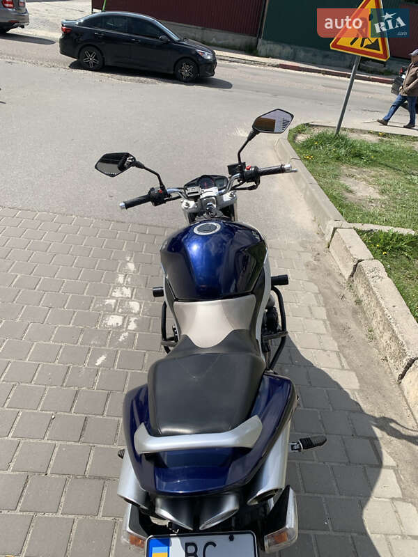 Мотоцикл Без обтекателей (Naked bike) Suzuki GSR 600 2006 в Львове фото 32 Мотоцикл Без обтекателей (Naked bike) Suzuki GSR 600 2006 в Львове