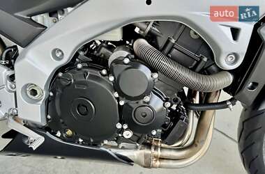 Мотоцикл Без обтекателей (Naked bike) Suzuki GSR 600 2007 в 