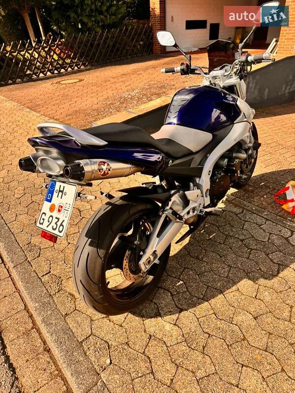 Мотоцикл Без обтекателей (Naked bike) Suzuki GSR 600 2008 в Богуславе