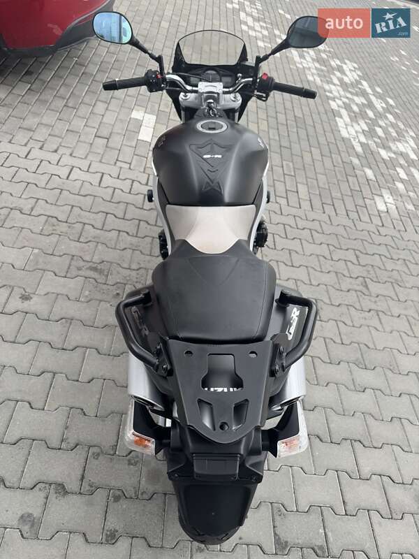 Мотоцикл Без обтекателей (Naked bike) Suzuki GSR 600 2007 в Ровно