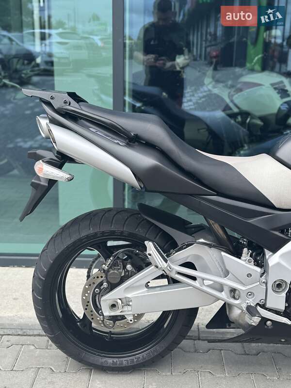 Мотоцикл Без обтекателей (Naked bike) Suzuki GSR 600 2007 в Ровно