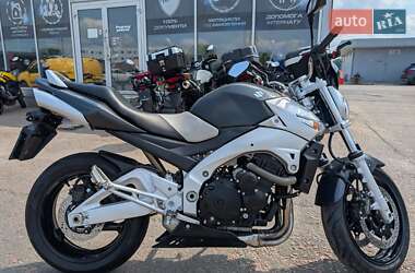 Мотоцикл Без обтікачів (Naked bike) Suzuki GSR 600 2006 в 