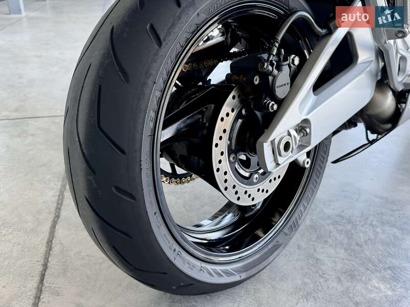 Мотоцикл Без обтікачів (Naked bike) Suzuki GSR 600 2006 в Хмельницькому