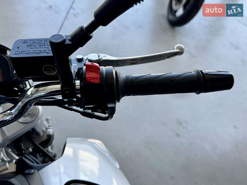 Мотоцикл Без обтікачів (Naked bike) Suzuki GSR 600 2006 в Хмельницькому