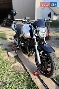 Мотоцикл Без обтекателей (Naked bike) Suzuki GSR 600 2008 в 