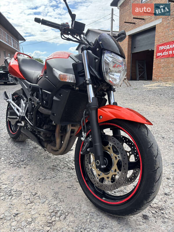 Мотоцикл Без обтекателей (Naked bike) Suzuki GSR 600 2010 в Виннице фото 3 Мотоцикл Без обтекателей (Naked bike) Suzuki GSR 600 2010 в Виннице