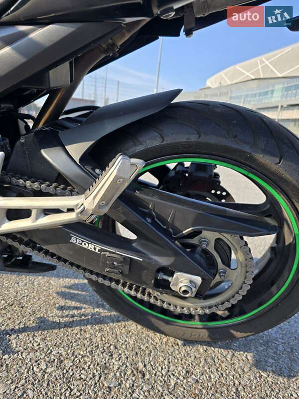 Мотоцикл Без обтекателей (Naked bike) Suzuki GSR 600 2007 в Львове