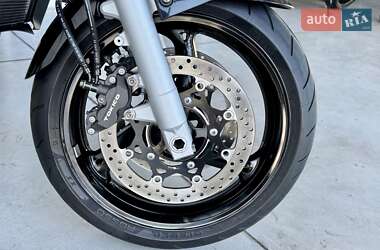 Мотоцикл Без обтекателей (Naked bike) Suzuki GSR 600 2006 в 
