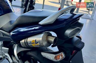 Мотоцикл Без обтекателей (Naked bike) Suzuki GSR 600 2006 в 