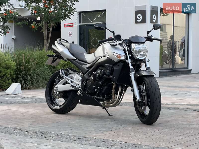 Мотоцикл Кросс Suzuki GSR 600 2010 в Києві