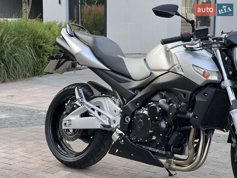 Мотоцикл Кросс Suzuki GSR 600 2010 в Києві
