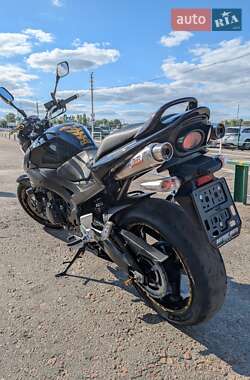 Мотоцикл Без обтекателей (Naked bike) Suzuki GSR 600 2008 в 