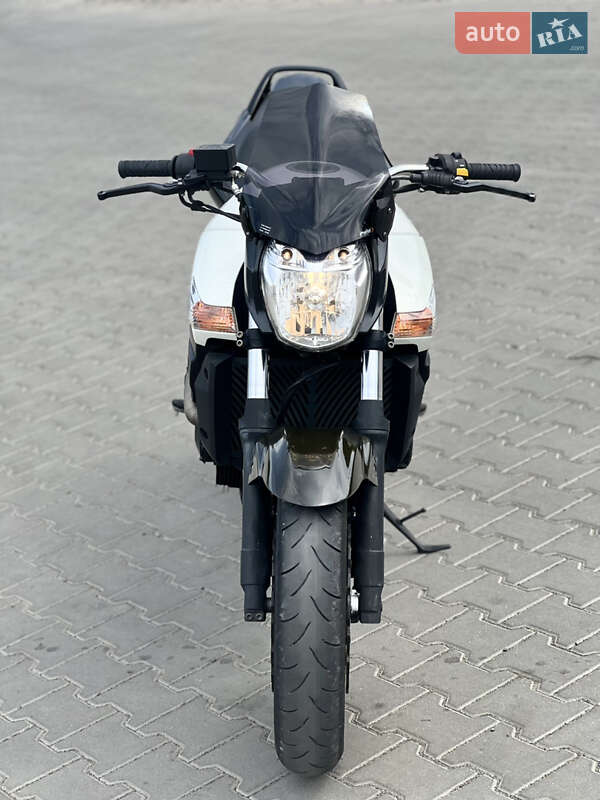 Мотоцикл Без обтекателей (Naked bike) Suzuki GSR 600 2010 в Коломые фото 11 Мотоцикл Без обтекателей (Naked bike) Suzuki GSR 600 2010 в Коломые