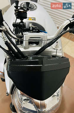 Мотоцикл Без обтікачів (Naked bike) Suzuki GSR 600 2008 в 