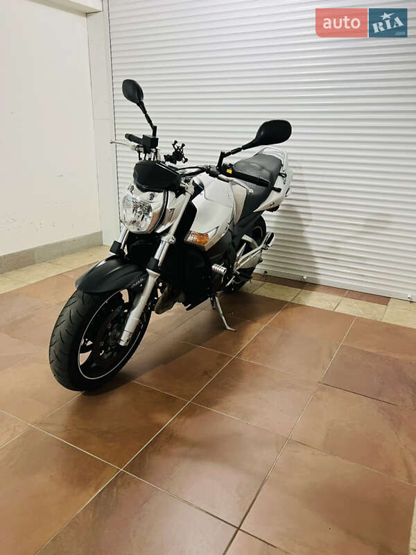 Мотоцикл Без обтекателей (Naked bike) Suzuki GSR 600 2008 в Киеве