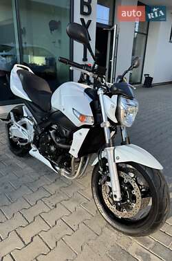 Мотоцикл Без обтікачів (Naked bike) Suzuki GSR 600 2008 в 