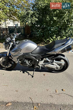 Мотоцикл Без обтікачів (Naked bike) Suzuki GSR 600 2010 в Києві