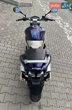 Мотоцикл Без обтекателей (Naked bike) Suzuki GSR 600 2007 в  фото 8 Мотоцикл Без обтекателей (Naked bike) Suzuki GSR 600 2007 в