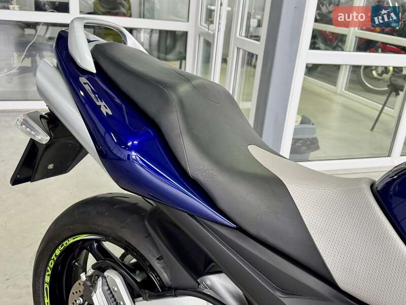 Мотоцикл Без обтекателей (Naked bike) Suzuki GSR 600 2008 в Хмельницком