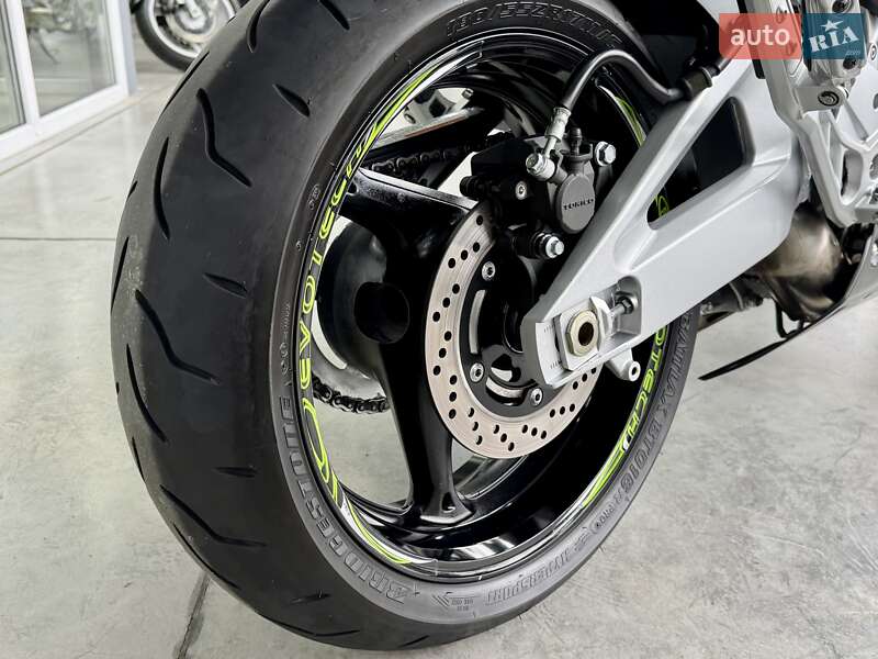 Мотоцикл Без обтекателей (Naked bike) Suzuki GSR 600 2008 в Хмельницком