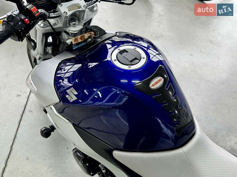 Мотоцикл Без обтекателей (Naked bike) Suzuki GSR 600 2008 в Хмельницком