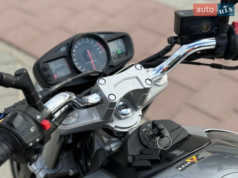 Мотоцикл Без обтекателей (Naked bike) Suzuki GSR 600 2006 в Коломые