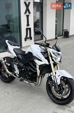 Мотоцикл Без обтекателей (Naked bike) Suzuki GSR 750 2011 в 
