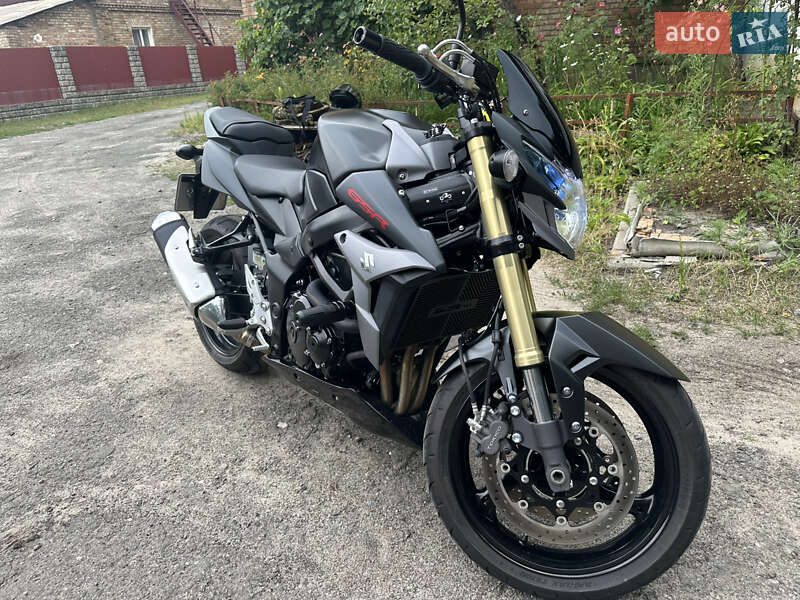 Мотоцикл Без обтікачів (Naked bike) Suzuki GSR 750 2013 в Ірпені